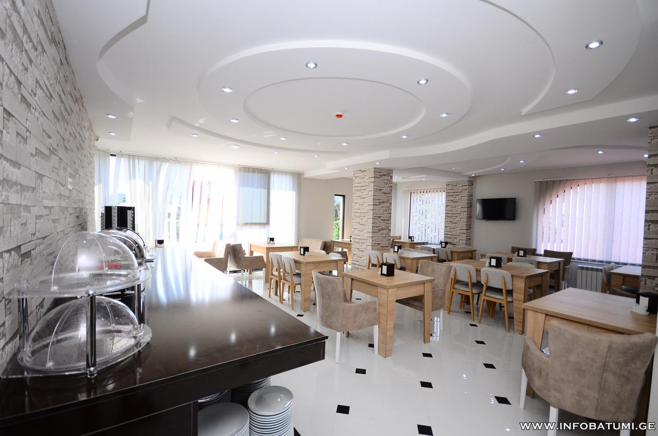 Dream Tower Hotel Batumi Kültér fotó