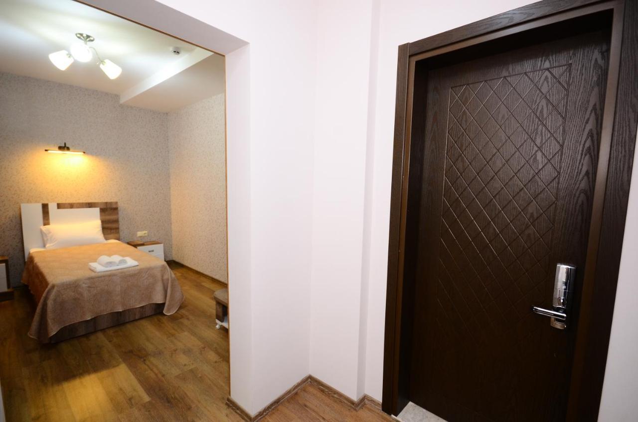 Dream Tower Hotel Batumi Kültér fotó