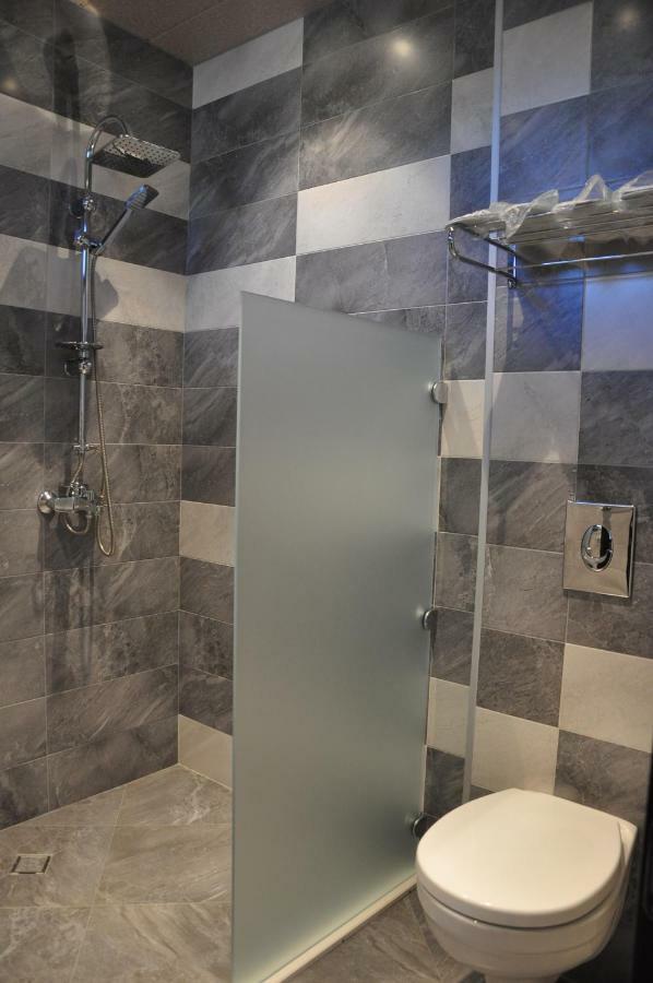Dream Tower Hotel Batumi Kültér fotó